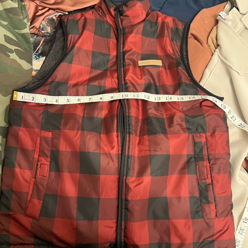 Vest - Picture 5 of 5